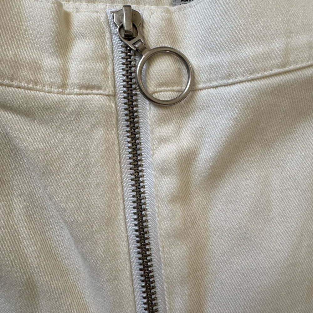 Urban Outfitters White Wide Leg Pants Zip Front Size 4 - Picture 3 of 7
